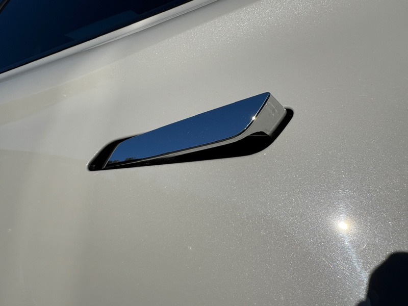 Image MG MARVEL R Luxury   179 ch 